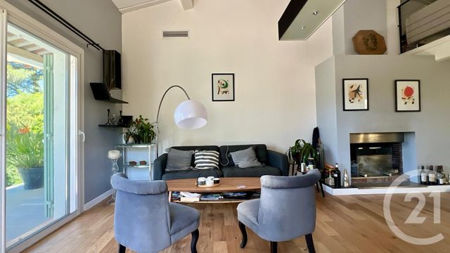 maison à vendre - 6 pièces - 165.0 m2 - LE BEAUSSET - 83 - PROVENCE-ALPES-COTE-D-AZUR - Century 21 Immobilière Charlemagne