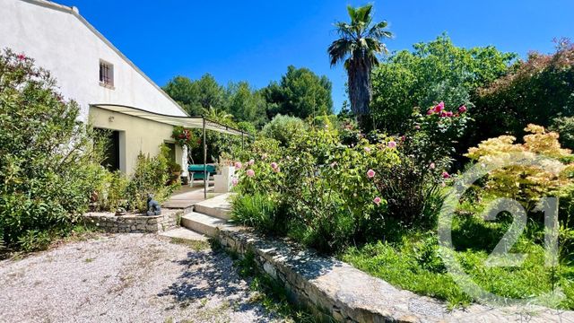 maison à vendre - 6 pièces - 165.0 m2 - LE BEAUSSET - 83 - PROVENCE-ALPES-COTE-D-AZUR - Century 21 Immobilière Charlemagne