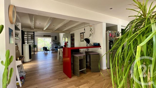 maison à vendre - 6 pièces - 165.0 m2 - LE BEAUSSET - 83 - PROVENCE-ALPES-COTE-D-AZUR - Century 21 Immobilière Charlemagne