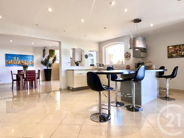 maison à vendre - 7 pièces - 300.0 m2 - BANDOL - 83 - PROVENCE-ALPES-COTE-D-AZUR - Century 21 Immobilière Charlemagne