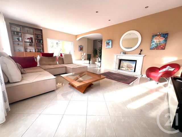 maison à vendre - 7 pièces - 300.0 m2 - BANDOL - 83 - PROVENCE-ALPES-COTE-D-AZUR - Century 21 Immobilière Charlemagne