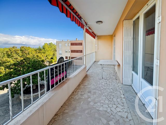 Appartement F3 à vendre - 3 pièces - 67.08 m2 - BANDOL - 83 - PROVENCE-ALPES-COTE-D-AZUR - Century 21 Immobilière Charlemagne