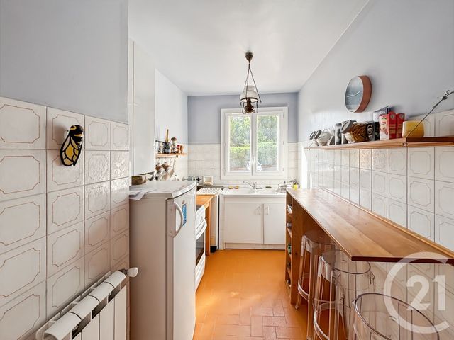 Appartement F3 à vendre - 3 pièces - 67.08 m2 - BANDOL - 83 - PROVENCE-ALPES-COTE-D-AZUR - Century 21 Immobilière Charlemagne