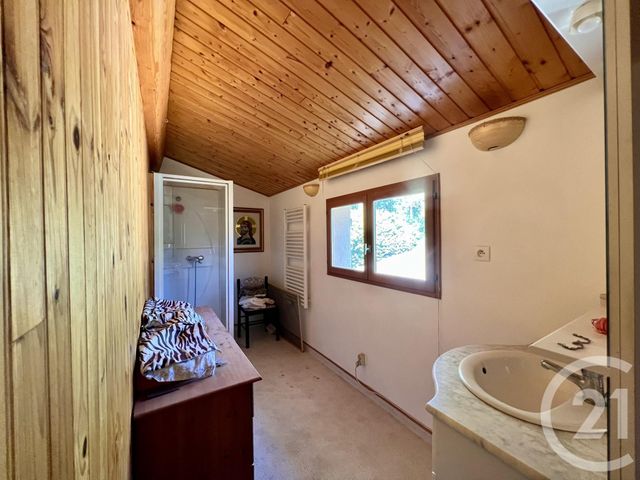 Afficher la photo en grand maison à vendre - 6 pièces - 220.0 m2 - LE BEAUSSET - 83 - PROVENCE-ALPES-COTE-D-AZUR - Century 21 Immobilière Charlemagne