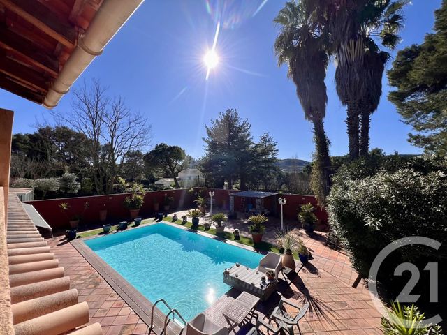 Afficher la photo en grand maison à vendre - 6 pièces - 220.0 m2 - LE BEAUSSET - 83 - PROVENCE-ALPES-COTE-D-AZUR - Century 21 Immobilière Charlemagne