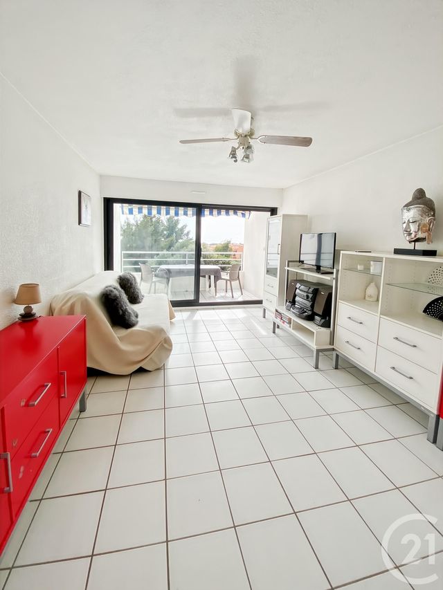 Appartement T1 à vendre - 2 pièces - 31.55 m2 - BANDOL - 83 - PROVENCE-ALPES-COTE-D-AZUR - Century 21 Immobilière Charlemagne