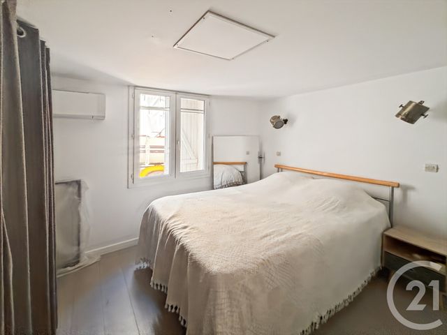 maison à vendre - 6 pièces - 232.7 m2 - SANARY SUR MER - 83 - PROVENCE-ALPES-COTE-D-AZUR - Century 21 Immobilière Charlemagne