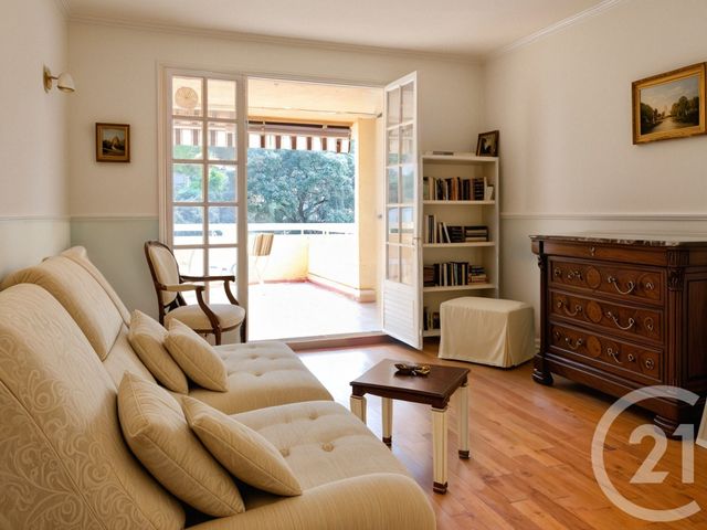Appartement F2 à vendre - 2 pièces - 39.24 m2 - BANDOL - 83 - PROVENCE-ALPES-COTE-D-AZUR - Century 21 Immobilière Charlemagne