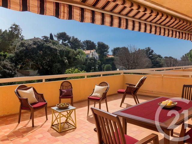 Appartement F2 à vendre - 2 pièces - 39.24 m2 - BANDOL - 83 - PROVENCE-ALPES-COTE-D-AZUR - Century 21 Immobilière Charlemagne