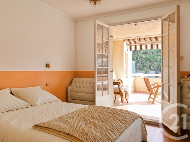 Appartement F2 à vendre - 2 pièces - 39.24 m2 - BANDOL - 83 - PROVENCE-ALPES-COTE-D-AZUR - Century 21 Immobilière Charlemagne