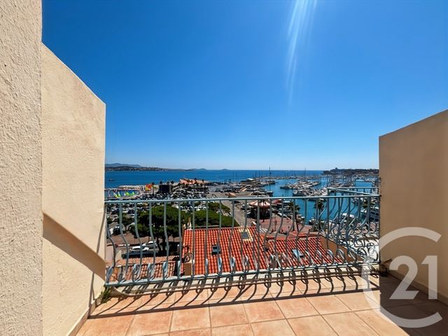Appartement T2 à vendre - 2 pièces - 48.0 m2 - BANDOL - 83 - PROVENCE-ALPES-COTE-D-AZUR - Century 21 Immobilière Charlemagne