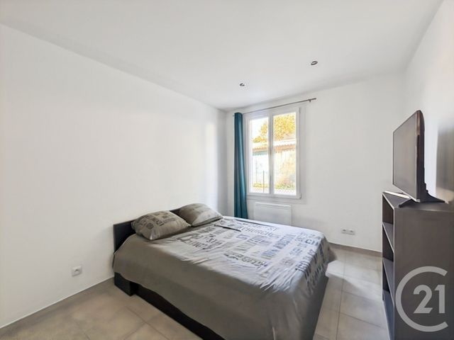 Appartement T2 à vendre - 2 pièces - 48.0 m2 - BANDOL - 83 - PROVENCE-ALPES-COTE-D-AZUR - Century 21 Immobilière Charlemagne