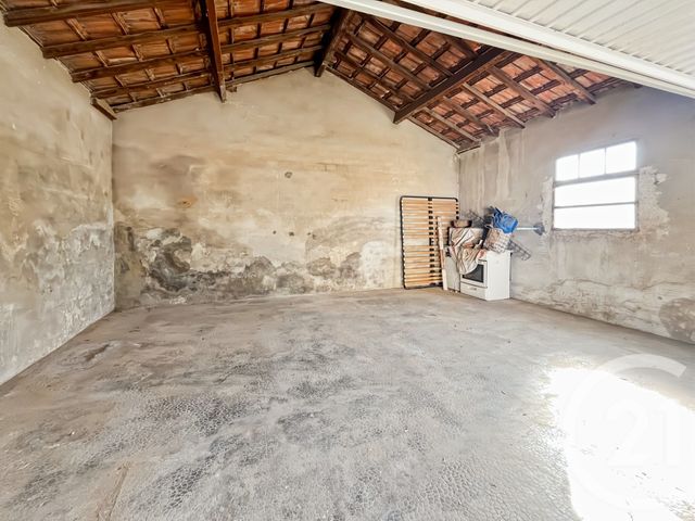 Afficher la photo en grand terrain à vendre - 250.0 m2 - BANDOL - 83 - PROVENCE-ALPES-COTE-D-AZUR - Century 21 Immobilière Charlemagne