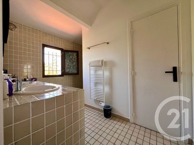 Afficher la photo en grand maison à vendre - 6 pièces - 125.0 m2 - BANDOL - 83 - PROVENCE-ALPES-COTE-D-AZUR - Century 21 Immobilière Charlemagne