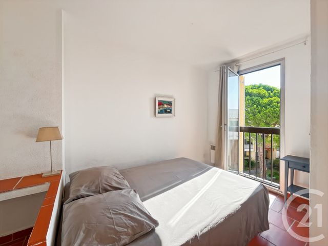 Appartement T3 à vendre - 3 pièces - 77.0 m2 - CASSIS - 13 - PROVENCE-ALPES-COTE-D-AZUR - Century 21 Immobilière Charlemagne