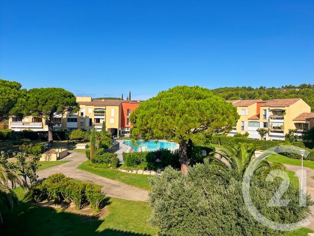 Appartement T3 à vendre - 3 pièces - 77.0 m2 - CASSIS - 13 - PROVENCE-ALPES-COTE-D-AZUR - Century 21 Immobilière Charlemagne