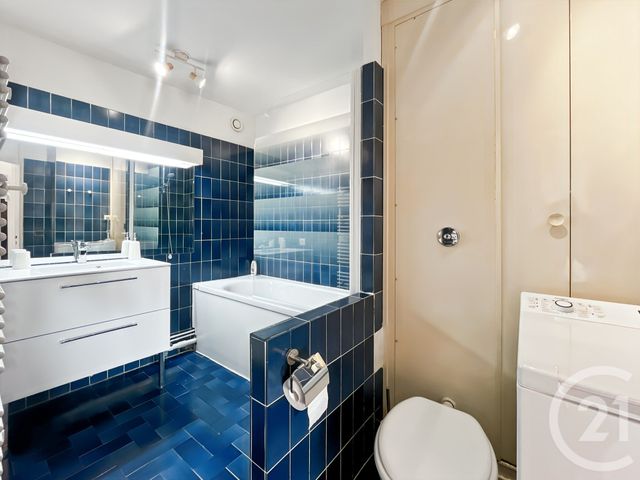 Appartement T3 à vendre - 3 pièces - 77.0 m2 - CASSIS - 13 - PROVENCE-ALPES-COTE-D-AZUR - Century 21 Immobilière Charlemagne