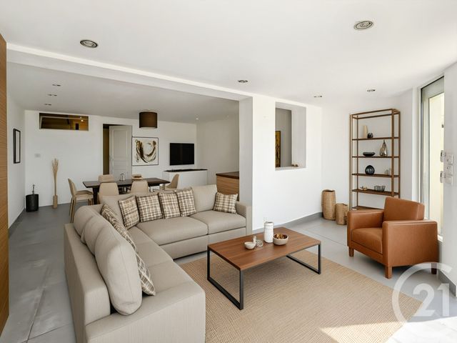 Appartement T1 à vendre - 1 pièce - 34.16 m2 - BANDOL - 83 - PROVENCE-ALPES-COTE-D-AZUR - Century 21 Immobilière Charlemagne