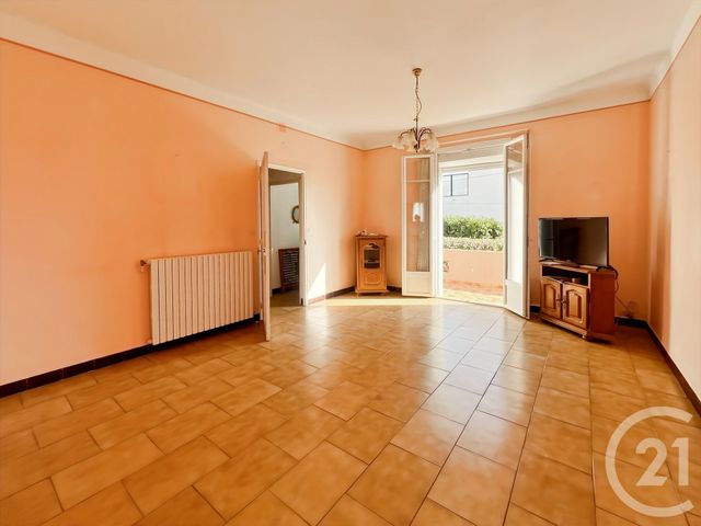 Appartement T3 à vendre - 3 pièces - 100.0 m2 - BANDOL - 83 - PROVENCE-ALPES-COTE-D-AZUR - Century 21 Immobilière Charlemagne