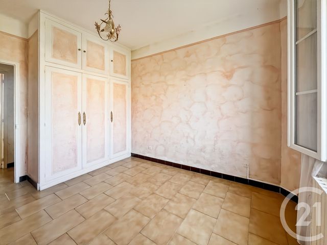 Appartement T3 à vendre - 3 pièces - 100.0 m2 - BANDOL - 83 - PROVENCE-ALPES-COTE-D-AZUR - Century 21 Immobilière Charlemagne