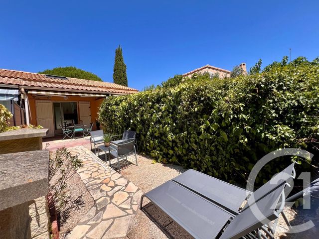 Appartement T2 à vendre - 2 pièces - 33.0 m2 - BANDOL - 83 - PROVENCE-ALPES-COTE-D-AZUR - Century 21 Immobilière Charlemagne