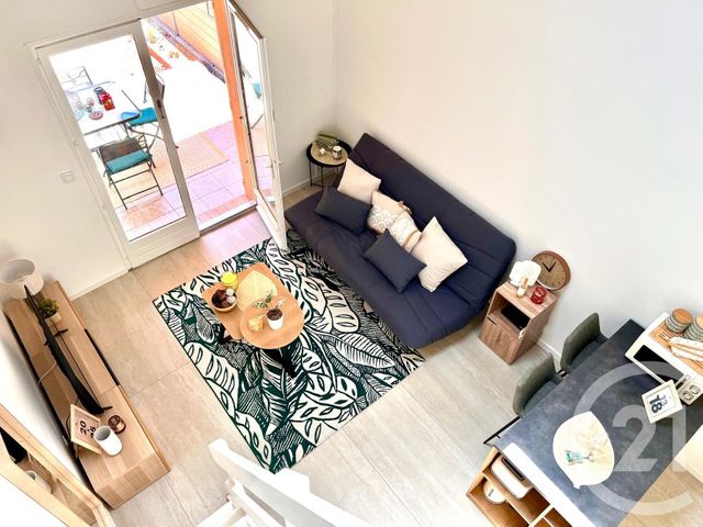 Appartement T2 à vendre - 2 pièces - 33.0 m2 - BANDOL - 83 - PROVENCE-ALPES-COTE-D-AZUR - Century 21 Immobilière Charlemagne