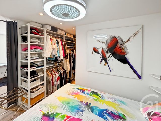 Appartement à vendre - 2 pièces - 33.52 m2 - BANDOL - 83 - PROVENCE-ALPES-COTE-D-AZUR - Century 21 Immobilière Charlemagne