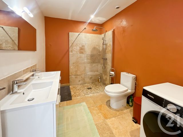 Afficher la photo en grand Appartement à vendre - 3 pièces - 62.0 m2 - LA CADIERE D AZUR - 83 - PROVENCE-ALPES-COTE-D-AZUR - Century 21 Immobilière Charlemagne