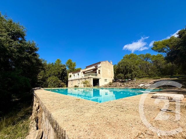 maison à vendre - 4 pièces - 115.3 m2 - LE BEAUSSET - 83 - PROVENCE-ALPES-COTE-D-AZUR - Century 21 Immobilière Charlemagne