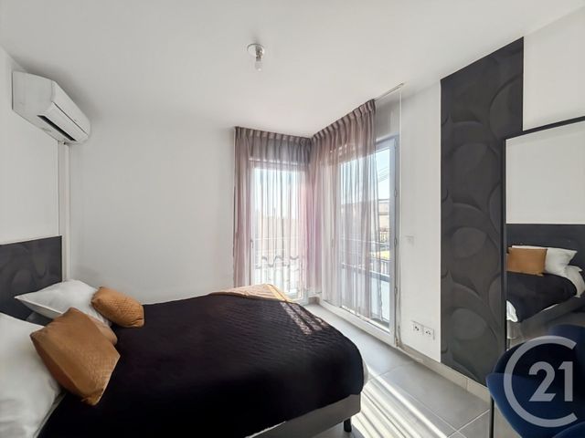 Appartement T5 à vendre - 5 pièces - 110.68 m2 - BANDOL - 83 - PROVENCE-ALPES-COTE-D-AZUR - Century 21 Immobilière Charlemagne