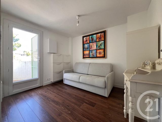 Appartement à vendre - 4 pièces - 92.0 m2 - BANDOL - 83 - PROVENCE-ALPES-COTE-D-AZUR - Century 21 Immobilière Charlemagne