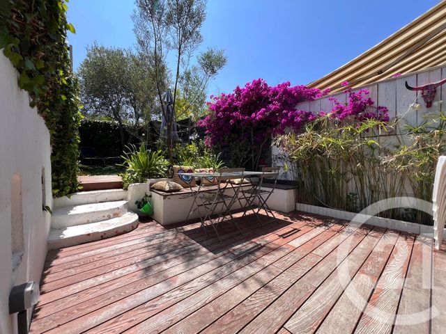 Appartement à vendre - 4 pièces - 92.0 m2 - BANDOL - 83 - PROVENCE-ALPES-COTE-D-AZUR - Century 21 Immobilière Charlemagne