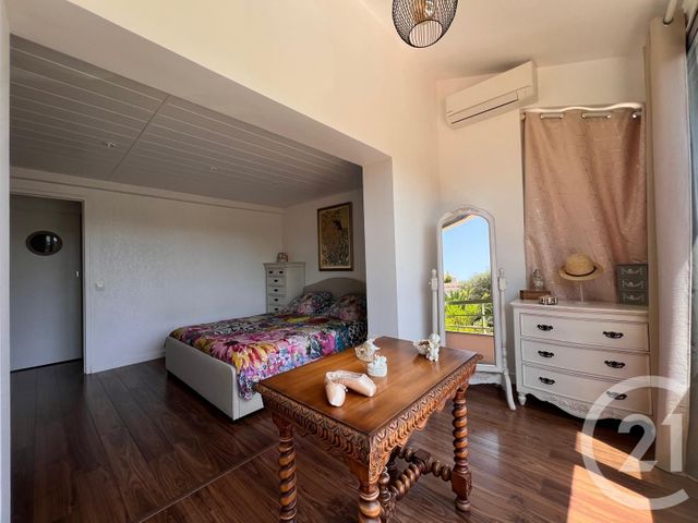 Appartement à vendre - 4 pièces - 92.0 m2 - BANDOL - 83 - PROVENCE-ALPES-COTE-D-AZUR - Century 21 Immobilière Charlemagne