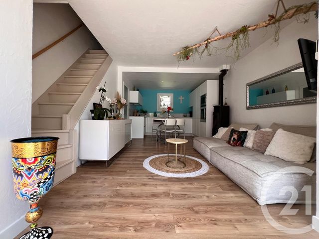 Appartement à vendre - 4 pièces - 92.0 m2 - BANDOL - 83 - PROVENCE-ALPES-COTE-D-AZUR - Century 21 Immobilière Charlemagne