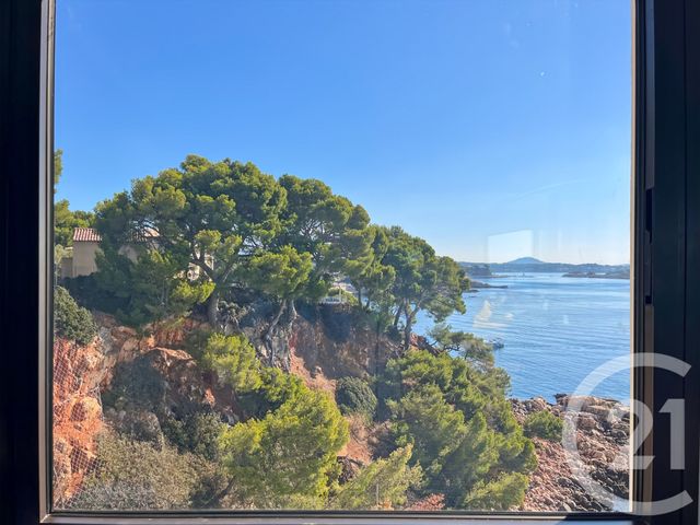 Appartement F3 à vendre - 3 pièces - 98.0 m2 - BANDOL - 83 - PROVENCE-ALPES-COTE-D-AZUR - Century 21 Immobilière Charlemagne