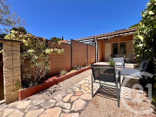 maison à vendre - 2 pièces - 33.0 m2 - BANDOL - 83 - PROVENCE-ALPES-COTE-D-AZUR - Century 21 Immobilière Charlemagne
