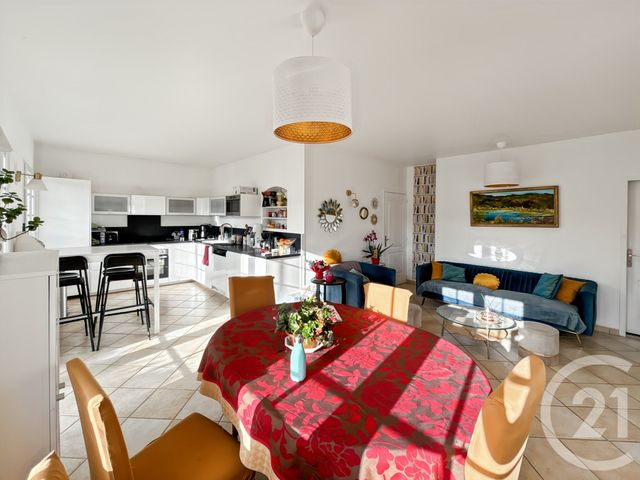 maison à vendre - 6 pièces - 145.55 m2 - BANDOL - 83 - PROVENCE-ALPES-COTE-D-AZUR - Century 21 Immobilière Charlemagne