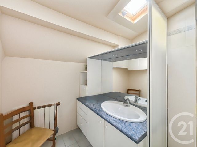 Appartement à vendre - 3 pièces - 61.0 m2 - BANDOL - 83 - PROVENCE-ALPES-COTE-D-AZUR - Century 21 Immobilière Charlemagne