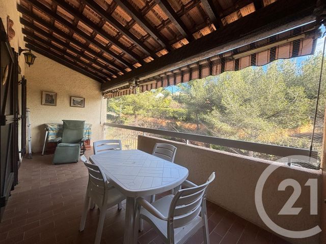 Appartement à vendre - 3 pièces - 61.0 m2 - BANDOL - 83 - PROVENCE-ALPES-COTE-D-AZUR - Century 21 Immobilière Charlemagne