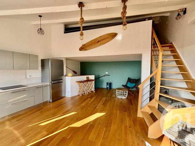 Appartement T4 à vendre - 4 pièces - 75.0 m2 - BANDOL - 83 - PROVENCE-ALPES-COTE-D-AZUR - Century 21 Immobilière Charlemagne