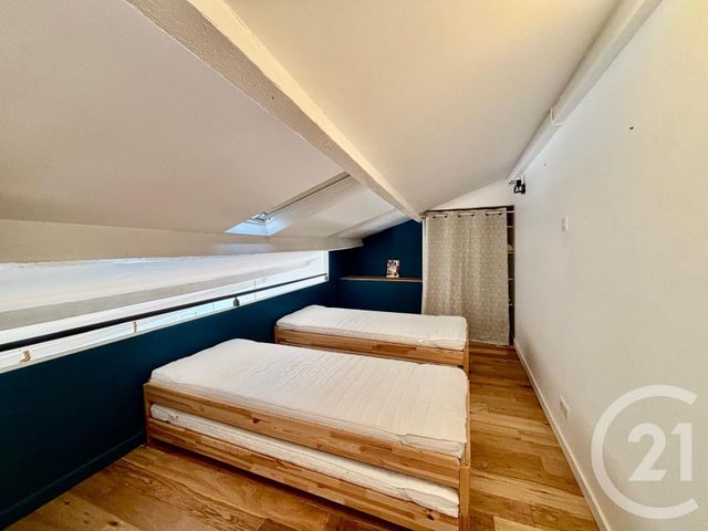 Appartement T4 à vendre - 4 pièces - 75.0 m2 - BANDOL - 83 - PROVENCE-ALPES-COTE-D-AZUR - Century 21 Immobilière Charlemagne