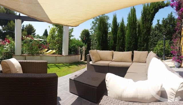 maison à vendre - 7 pièces - 243.43 m2 - BANDOL - 83 - PROVENCE-ALPES-COTE-D-AZUR - Century 21 Immobilière Charlemagne