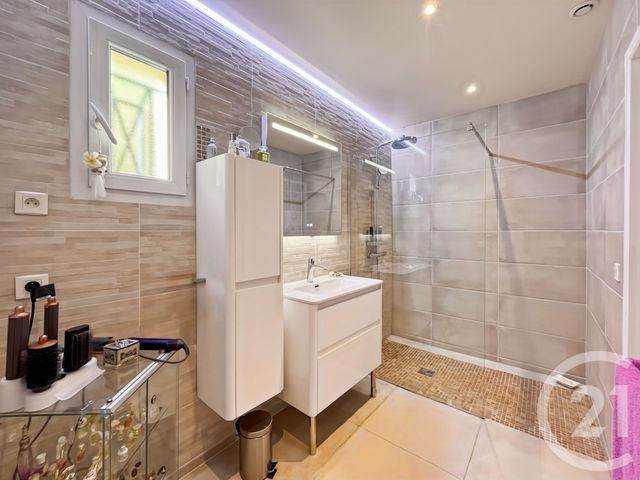 maison à vendre - 5 pièces - 162.0 m2 - BANDOL - 83 - PROVENCE-ALPES-COTE-D-AZUR - Century 21 Immobilière Charlemagne