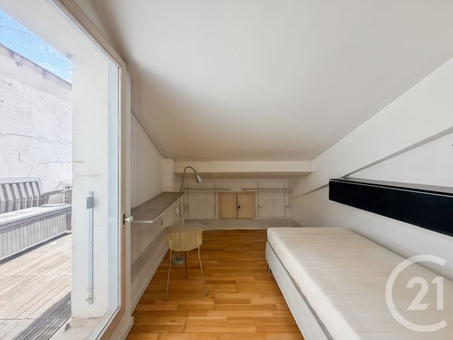 Appartement T4 à vendre - 4 pièces - 56.51 m2 - BANDOL - 83 - PROVENCE-ALPES-COTE-D-AZUR - Century 21 Immobilière Charlemagne