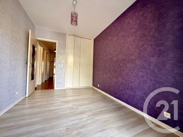 Appartement T3 à vendre - 3 pièces - 55.0 m2 - BANDOL - 83 - PROVENCE-ALPES-COTE-D-AZUR - Century 21 Immobilière Charlemagne