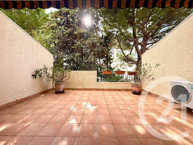 Appartement T3 à vendre - 3 pièces - 55.0 m2 - BANDOL - 83 - PROVENCE-ALPES-COTE-D-AZUR - Century 21 Immobilière Charlemagne