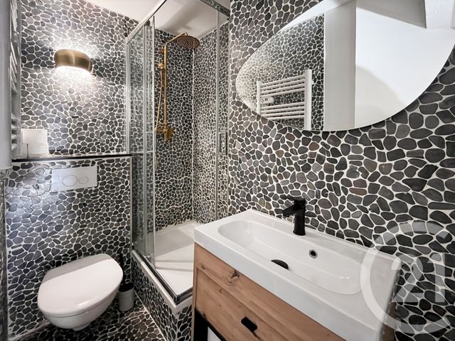 Appartement F1 à vendre - 1 pièce - 22.68 m2 - BANDOL - 83 - PROVENCE-ALPES-COTE-D-AZUR - Century 21 Immobilière Charlemagne