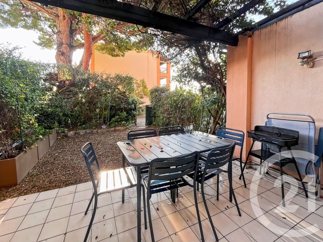 Appartement F1 à vendre - 1 pièce - 22.68 m2 - BANDOL - 83 - PROVENCE-ALPES-COTE-D-AZUR - Century 21 Immobilière Charlemagne