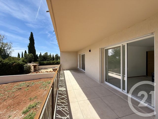 Appartement T4 à vendre - 4 pièces - 155.0 m2 - BANDOL - 83 - PROVENCE-ALPES-COTE-D-AZUR - Century 21 Immobilière Charlemagne