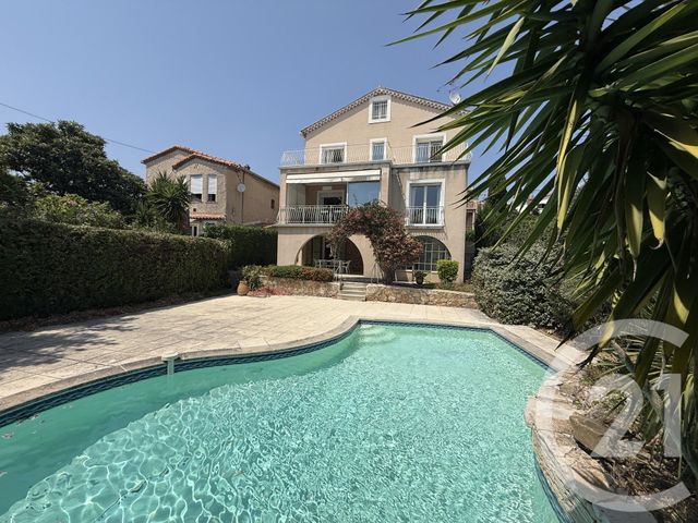 maison à vendre - 5 pièces - 197.39 m2 - BANDOL - 83 - PROVENCE-ALPES-COTE-D-AZUR - Century 21 Immobilière Charlemagne